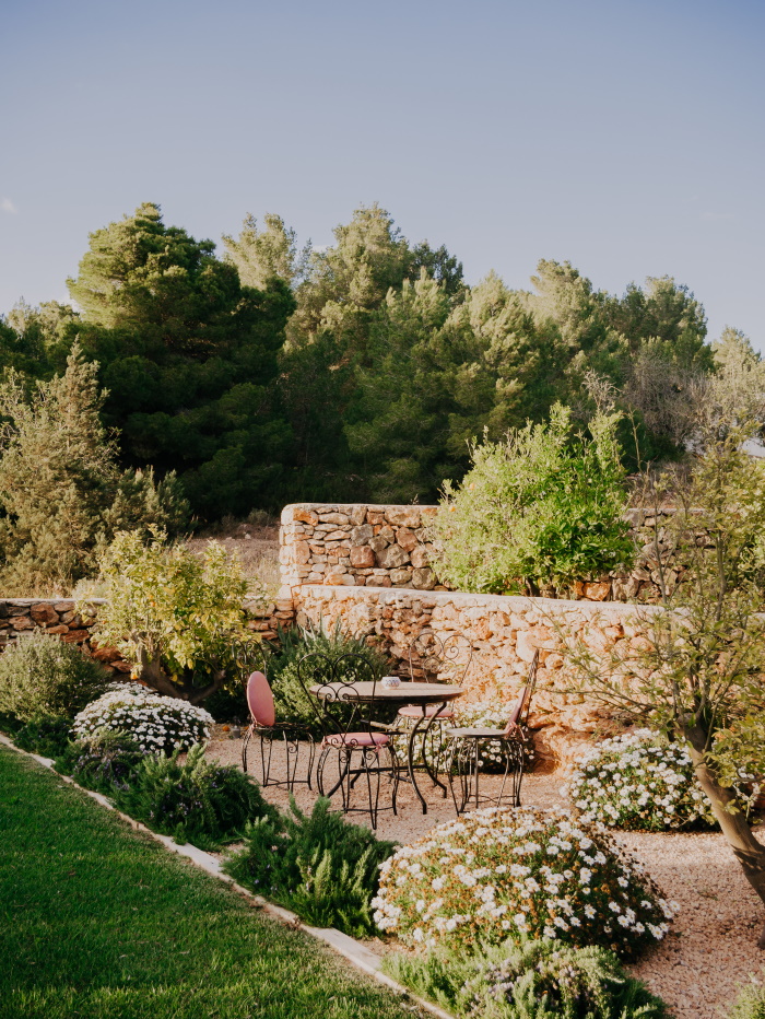 Resa estates Ibiza for sale finca Santa gertrudis garden 2.jpg
